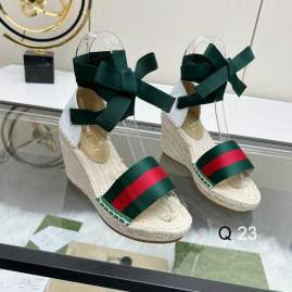 Picture of Gucci Shoes _SKUGuccicoloursz35-40HY06196798